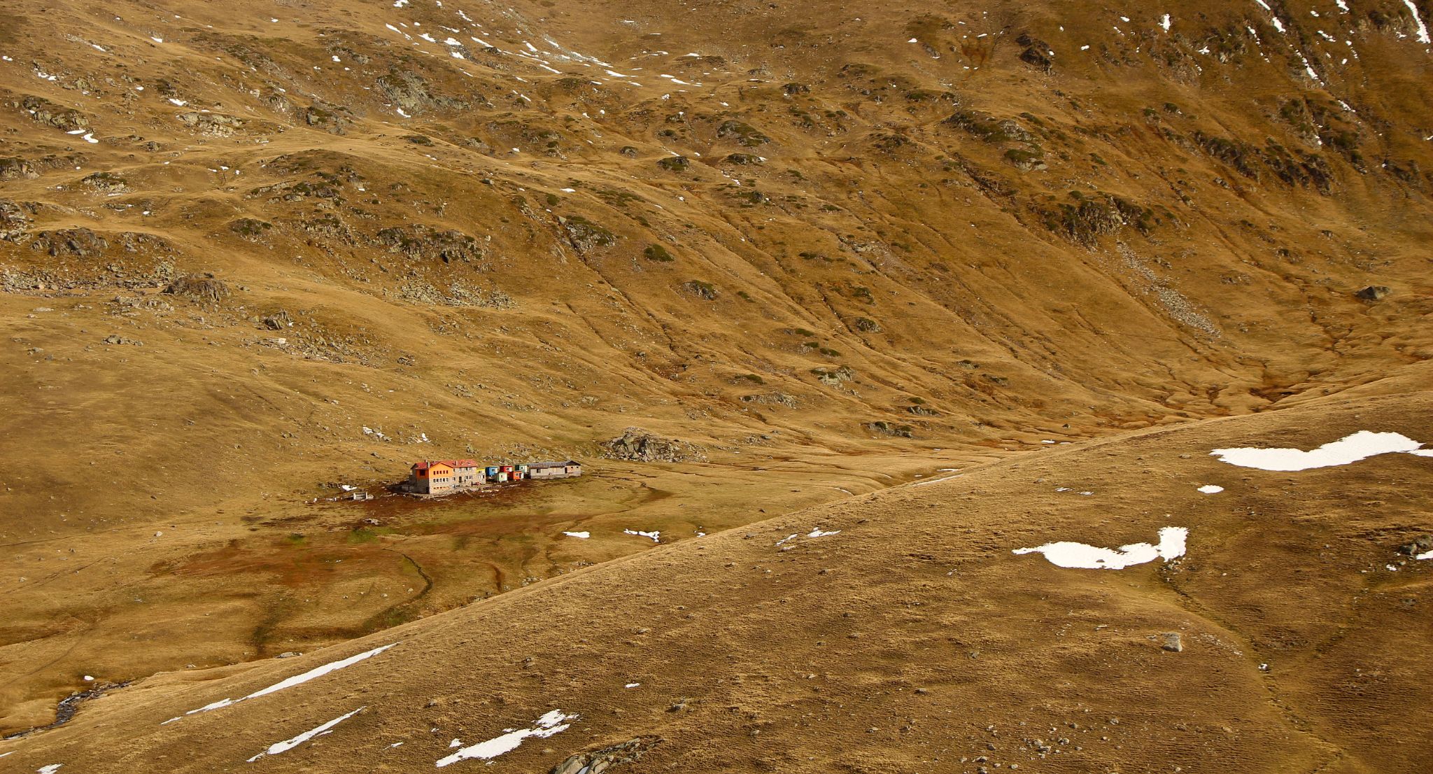 Rila hut Ivan Vazov crop IMG 8788
